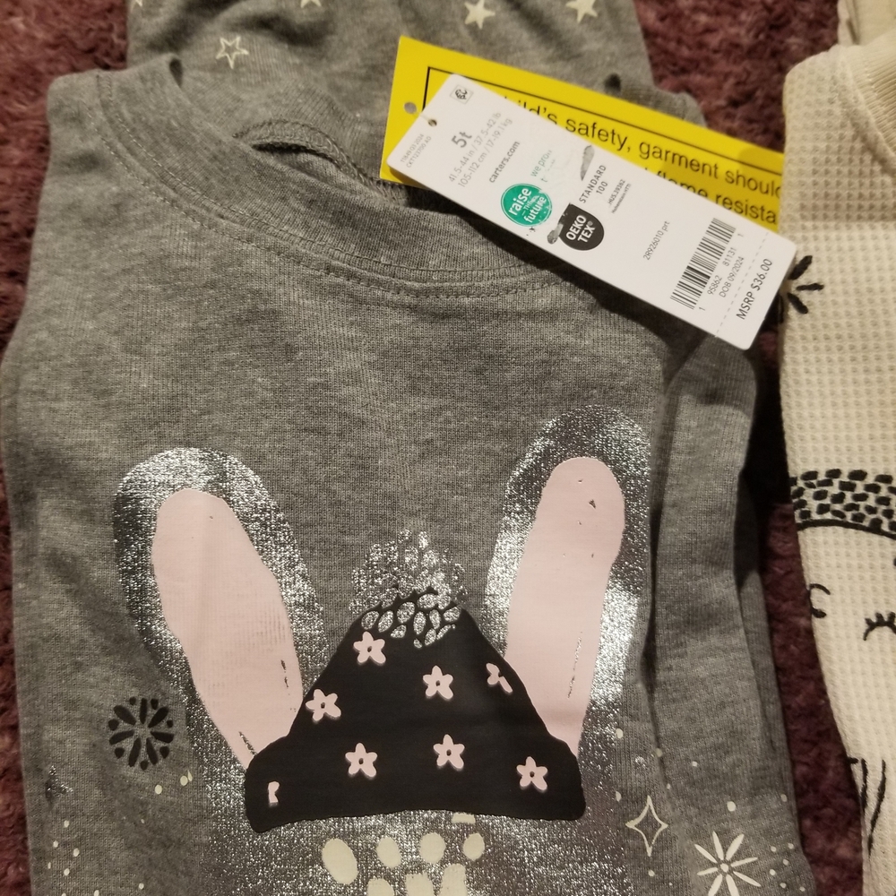 Carter's Gray Pajama Set with Bunny Design Set If Two Sixe 5T New